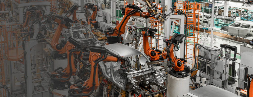 Industrieservice für eine automatisierte Fertigungslinie mit Industrierobotern